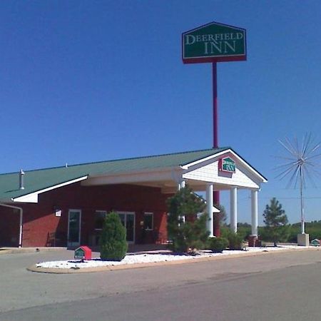 Deerfield Inn And Suites Steele Exterior foto